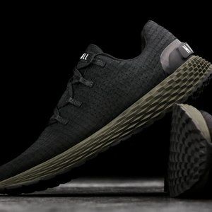 Nobull Black Ivy Ripstop Runners Women's Size 7 *new in box*